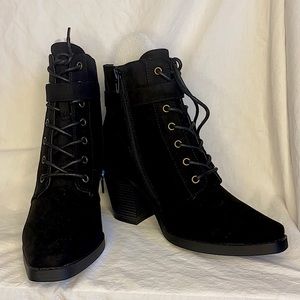 Purchased from JustFab and have never been worn, in original packaging and box.